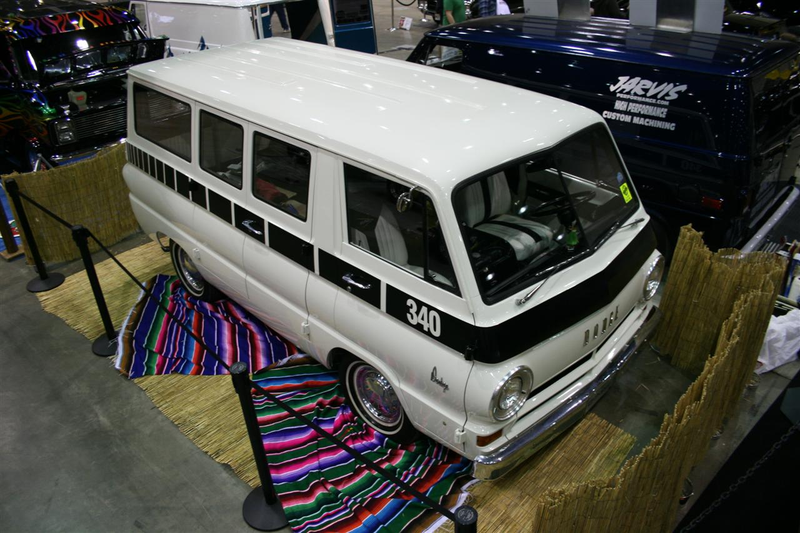 Illustration for article titled 2009 Detroit Autorama: Vannin' Is Back!